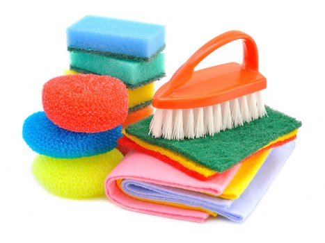Steam cleaning equipment used by a carpets cleaner in Richmond